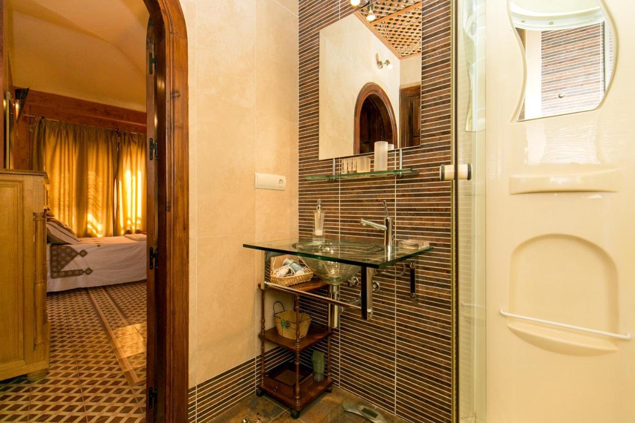 Вилла Charming Andalusian House - Free Parking Гранада Экстерьер фото